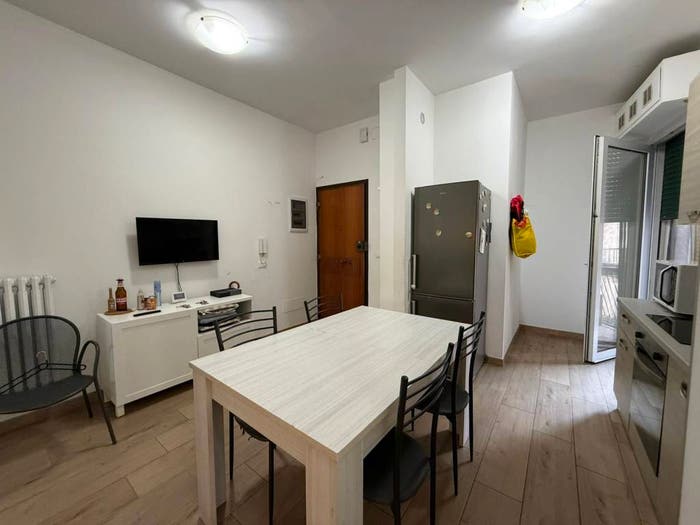 Appartamento con 6 locali in vendita in Via Giacomo Puccini, Musicisti, Modena