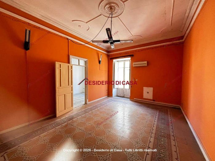 Casa con 6 locali in vendita in Corso Aprile, Centro, Alcamo