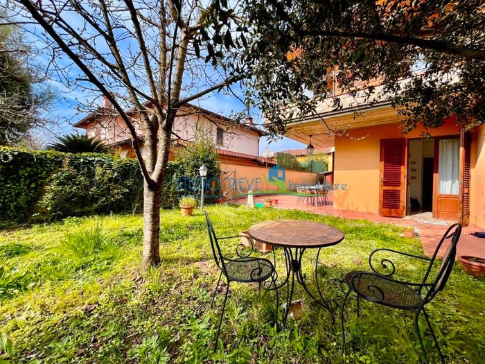 Appartamento trilocale in vendita in Via Vincenzo Bellini, MontecatiniTerme