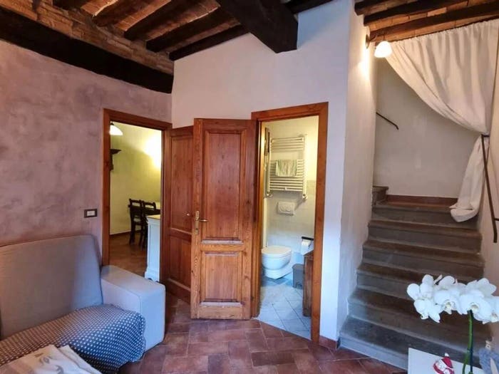Appartamento con 6 locali in vendita in Montecatini Val di Cecina