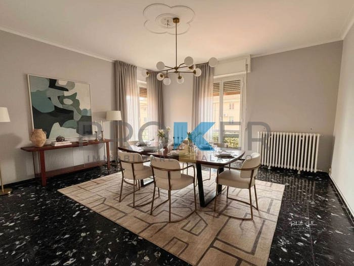 Appartamento con 6 locali in vendita in Via Michelangelo, Collina Centrale Parco Fuor del Vento, Alassio