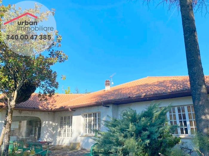 Casa con 6 locali in vendita in Strada Statale, Pile, L'Aquila