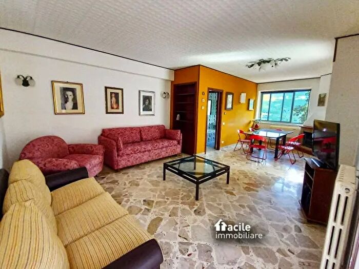 Appartamento quadrilocale in vendita in Via Monte Columbrina Torr, Torretta