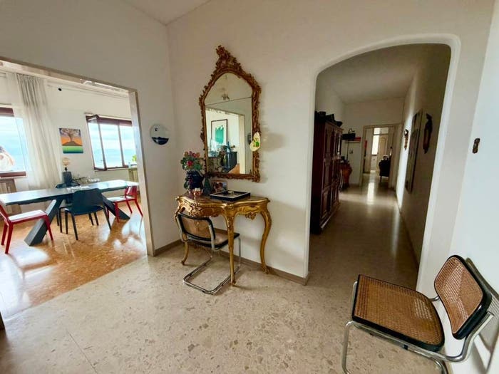Appartamento con 5 locali in vendita in Via Francesco Petrarca, Posillipo, Napoli