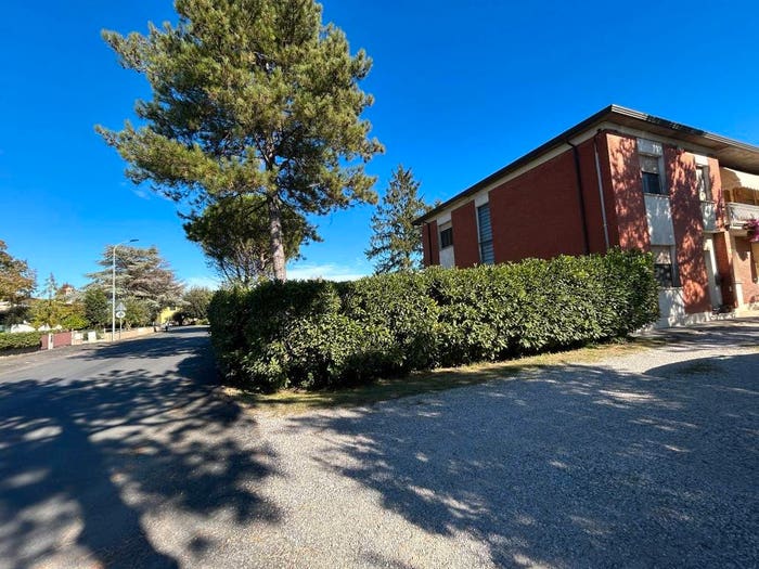 Casa quadrilocale in vendita in Via Calderana, Centro, Russi