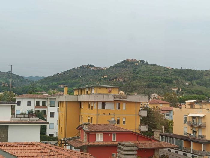 Casa quadrilocale in vendita in Via Francesco Redi, MontecatiniTerme