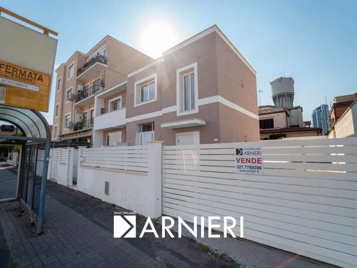 Casa con 6 locali in vendita in Via Garigliano, Centro, Latina