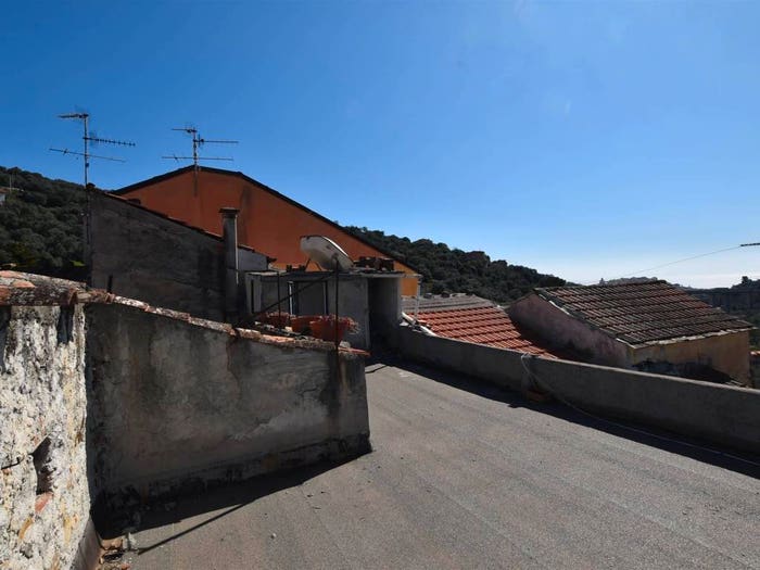 Appartamento con 6 locali in vendita in Porto Maurizio, Imperia