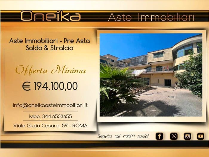 Appartamento con 6 locali in vendita in Via Papa Giovanni XXIII, Centro, Mugnano di Napoli