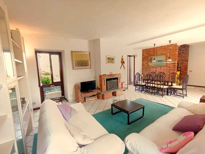 Casa con 5 locali in vendita in Via Chiesa, Gagnago, Borgo Ticino