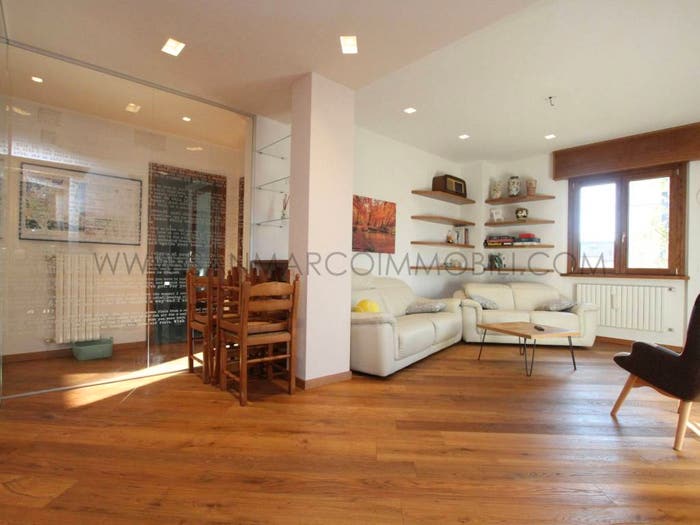 Casa con 6 locali in vendita in Centro, Calolziocorte