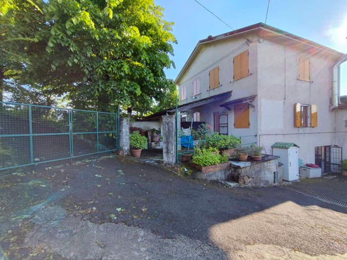 Casa quadrilocale in vendita in Località Valrossara, Gavi