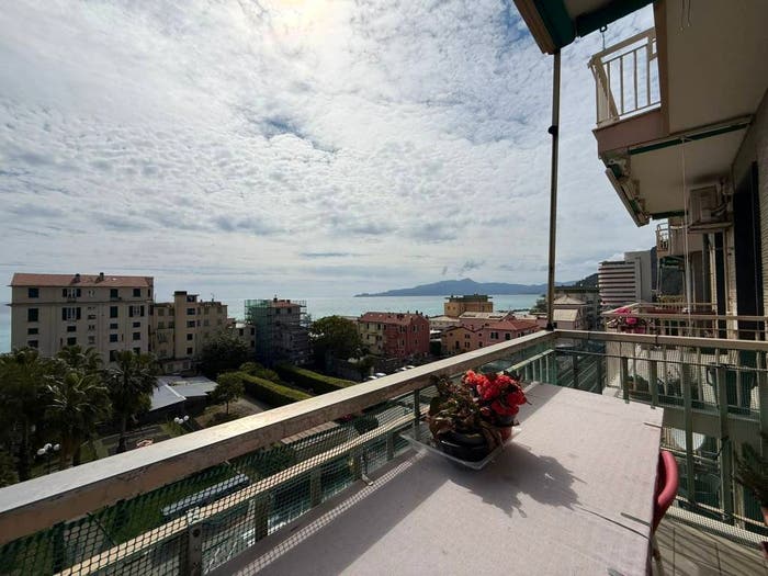 Appartamento quadrilocale in vendita in Buenos Aires, Centro, Chiavari