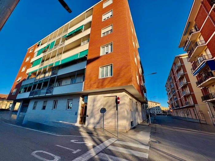 Appartamento trilocale in vendita in Via Novara, Centro, Fossano