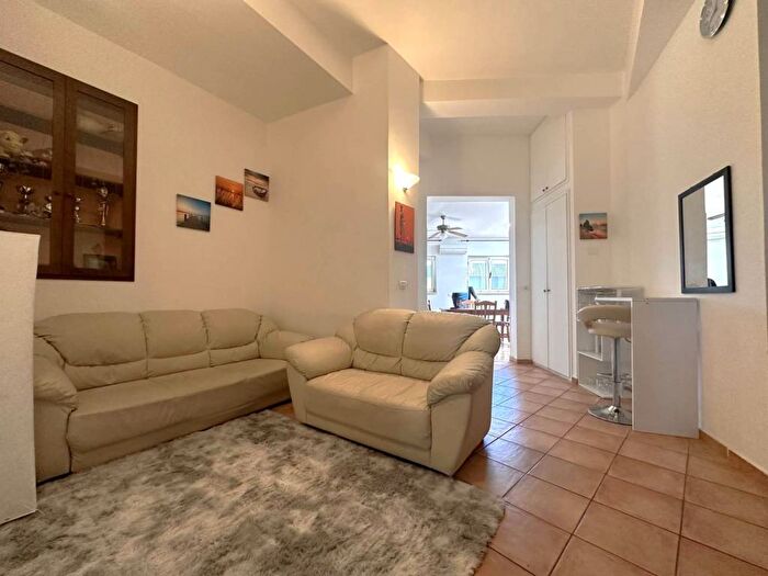 Appartamento bilocale in vendita in Via Sant'Elena, Catanzaro Lido, Catanzaro