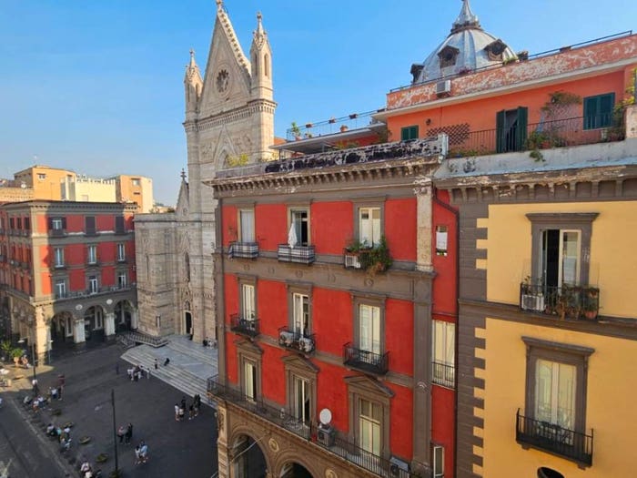 Casa quadrilocale in vendita in Via Duomo, Centro Storico, Napoli