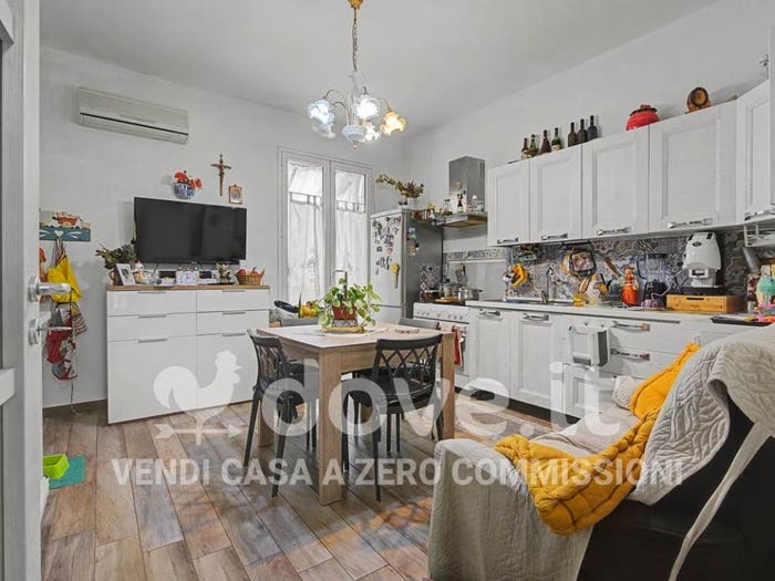 Appartamento trilocale in vendita in Via Buonriposo, Guadagna, Palermo