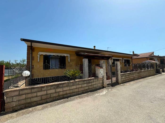 Appartamento trilocale in vendita in Via Pezzarotonda, Nocelleto, Carinola