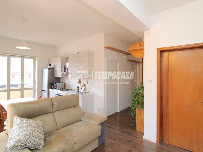 Appartamento con 5 locali in vendita in Via Giovanni Battista Quadrone, Altipiano, Mondovì
