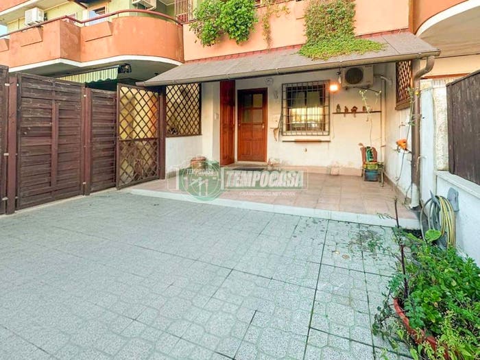 Appartamento trilocale in vendita in Via FRATELLI SOPRANI, Centro, Cerveteri