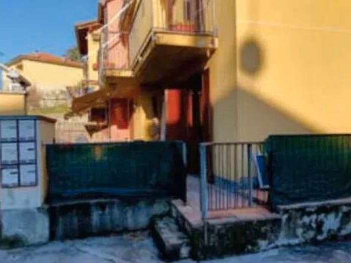 Appartamento trilocale in vendita in Via Prestino SNC, Prestino, Como