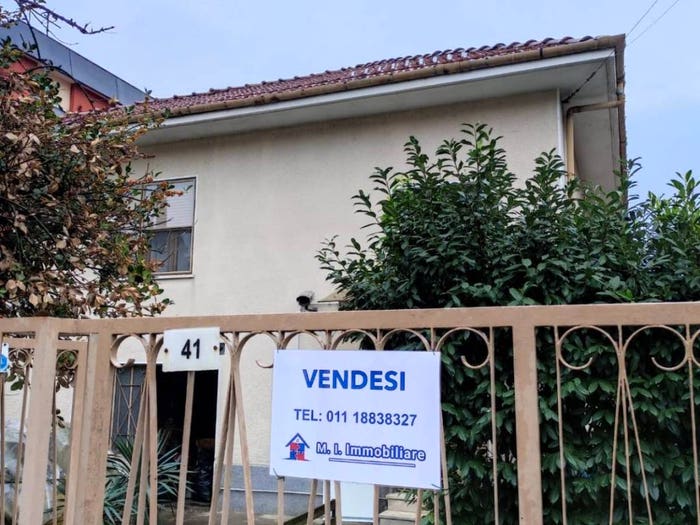Casa con 5 locali in vendita in Via Don Paolo Bertolino, Centro, Beinasco