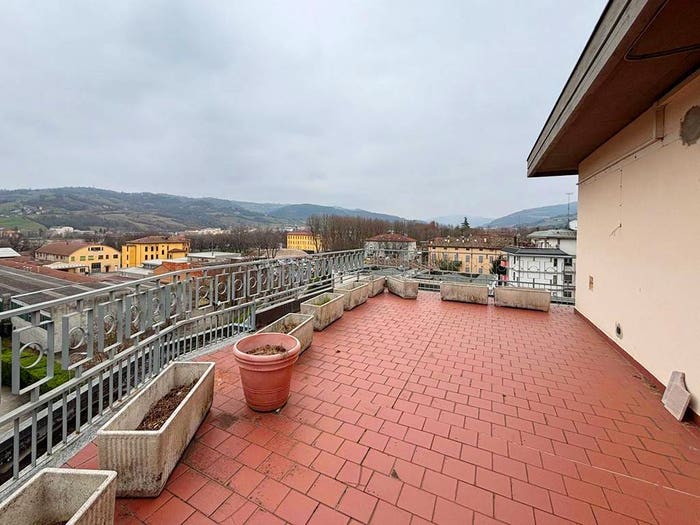 Appartamento trilocale in vendita in Via Roma, Centro, Langhirano