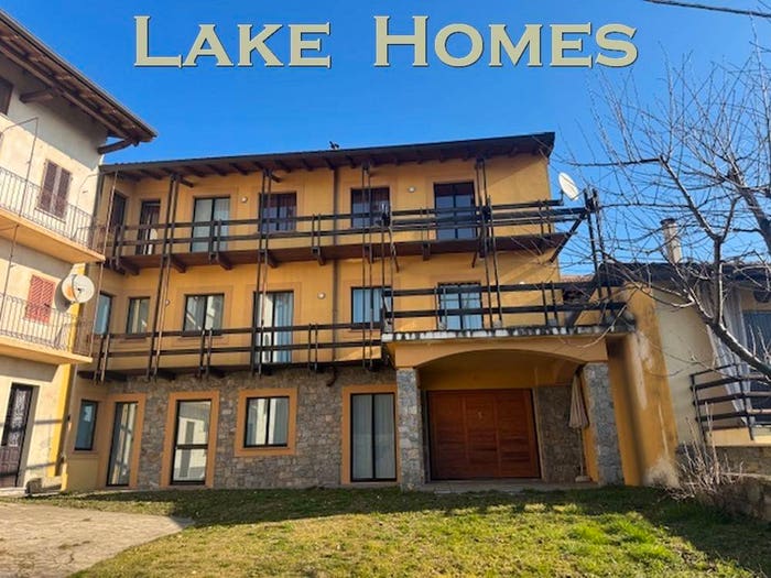 Casa con 6 locali in vendita in Via Castello, Fosseno, Nebbiuno