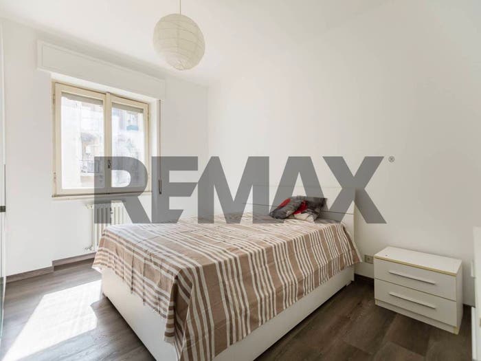 Appartamento bilocale in vendita in Via Baldo Degli Ubaldi, Certosa, Milano