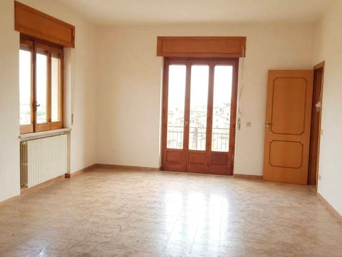 Appartamento quadrilocale in vendita in Via Rocco Scotellaro, Centro, Lauria