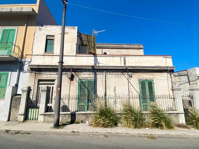 Appartamento monolocale in vendita in Via Comunale Camaro, Bisconte San Luigi, Messina