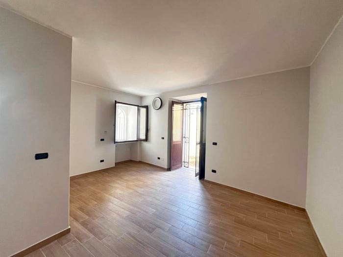 Appartamento bilocale in vendita in Via Tripoli, Centro Storico, Catanzaro