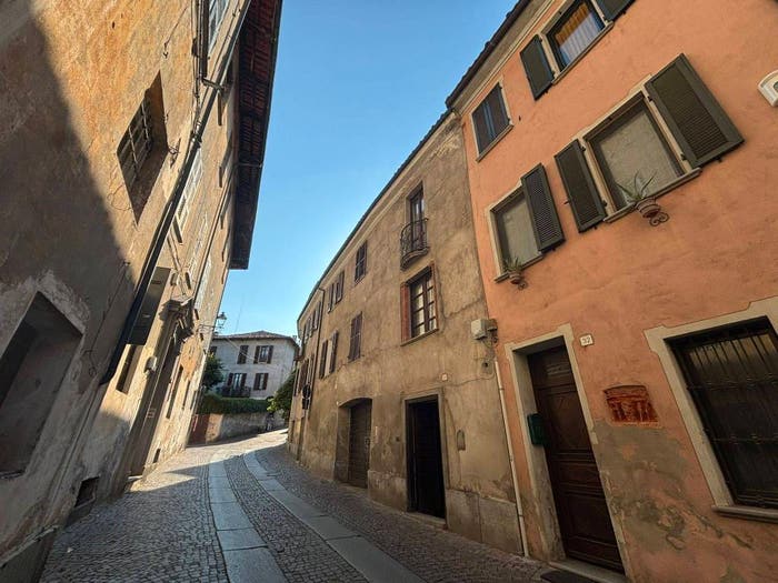 Appartamento con 6 locali in vendita in Via San Giuseppe, Centro Storico, Pinerolo