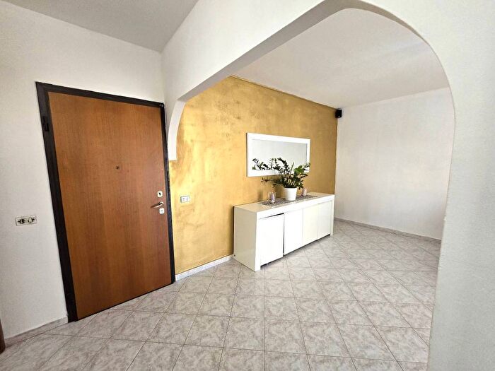 Appartamento trilocale in vendita in Via Giacomo Matteotti, Centro, Caselle Lurani