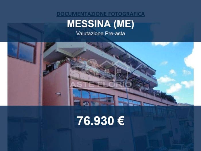 Appartamento con 6 locali in vendita in Via Catara Letteri, Villaggio Santo Camaro Gazzi, Messina