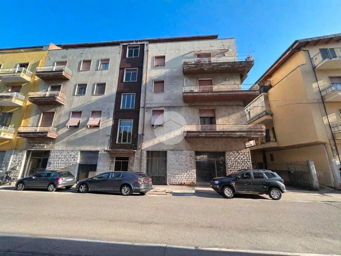 Appartamento con 6 locali in vendita in Via Silvio Spaventa, Stadio Lungomare Colombo, Pescara