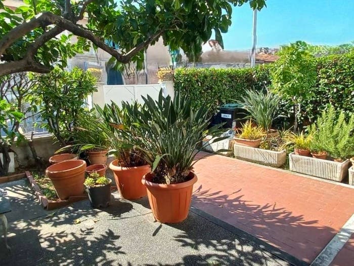 Appartamento trilocale in vendita in Marina di Carrara, Carrara