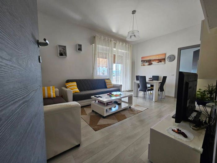 Appartamento quadrilocale in vendita in Via Santa Marta, Sant'Abbondio, Como
