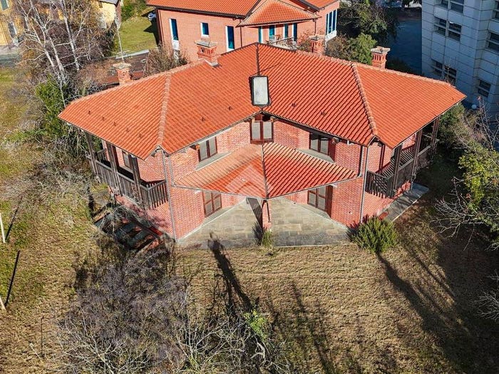 Casa con 5 locali in vendita in Via Cave, Centro, Bagnolo Piemonte