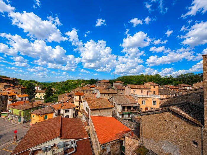 Appartamento trilocale in vendita in Via del Poggio, Bassano Romano