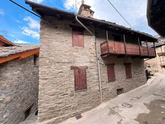 Casa con 6 locali in vendita in Frazione plan d'introd, Plan D'introd, Introd