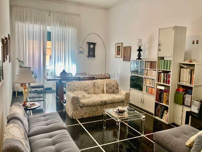 Appartamento con 6 locali in vendita in Via Annibale Passaggi, San Martino, Genova