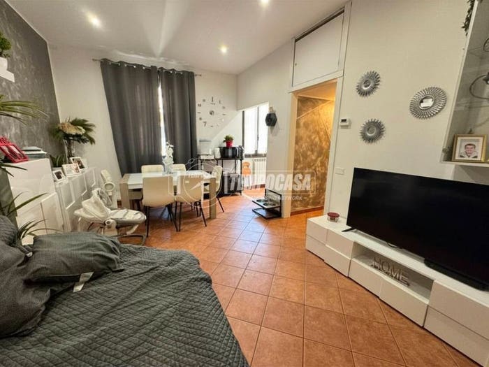 Appartamento bilocale in vendita in Via Roma, Centro, Arluno