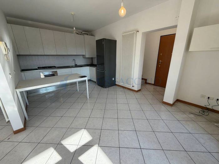 Casa trilocale in vendita in Via Fratelli Maccarini, Osio Sopra