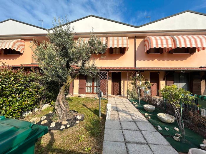 Casa quadrilocale in vendita in Via Francesco Redi, Mira Taglio, Mira