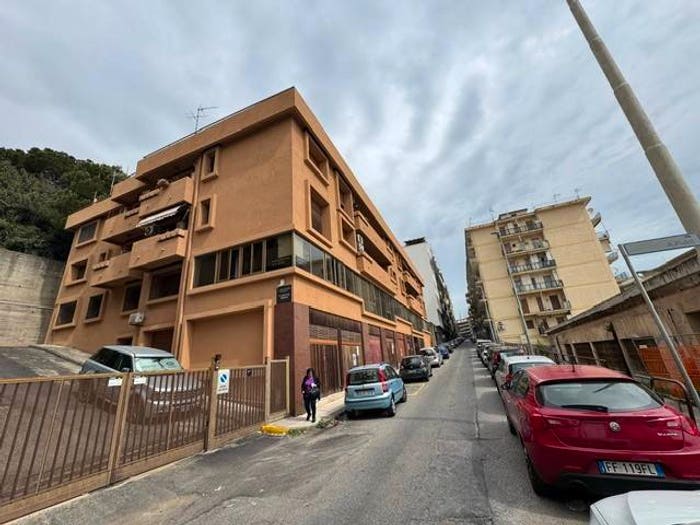 Appartamento trilocale in vendita in Via Principessa Mafalda, Libertà, Messina