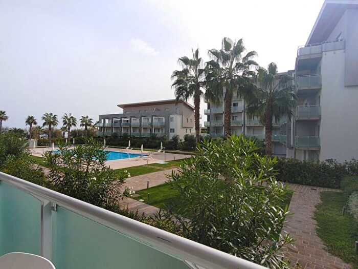 Appartamento trilocale in vendita in Via Rubicone, Silvi Marina, Silvi