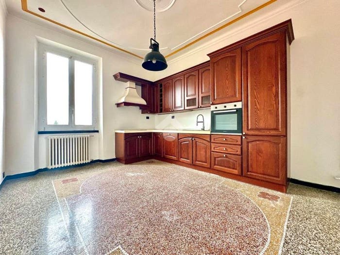 Appartamento quadrilocale in vendita in Via Vincenzo Bellini, Novi Ligure