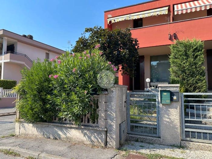 Casa trilocale in vendita in Via repubblica, Centro, Calvisano