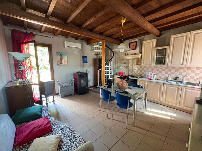 Casa bilocale in vendita in Via Naviglio, Centro, Ostiglia